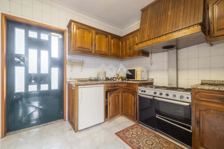 Quinta T3 para Venda em Monte Córdova Foto 26