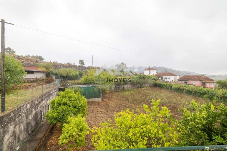 Quinta T3 para Venda em Monte Córdova Foto 4