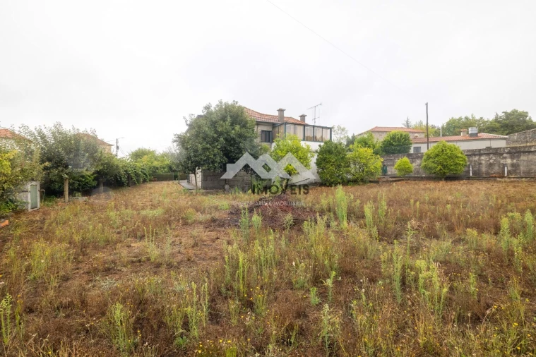 Quinta T3 para Venda em Monte Córdova Foto 2