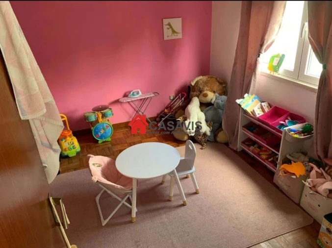 Moradia T4 para Venda em Sobral Foto 6