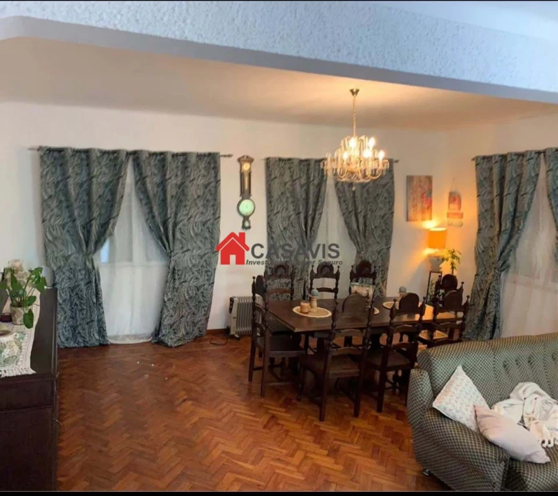 Moradia T4 para Venda em Sobral Foto 5