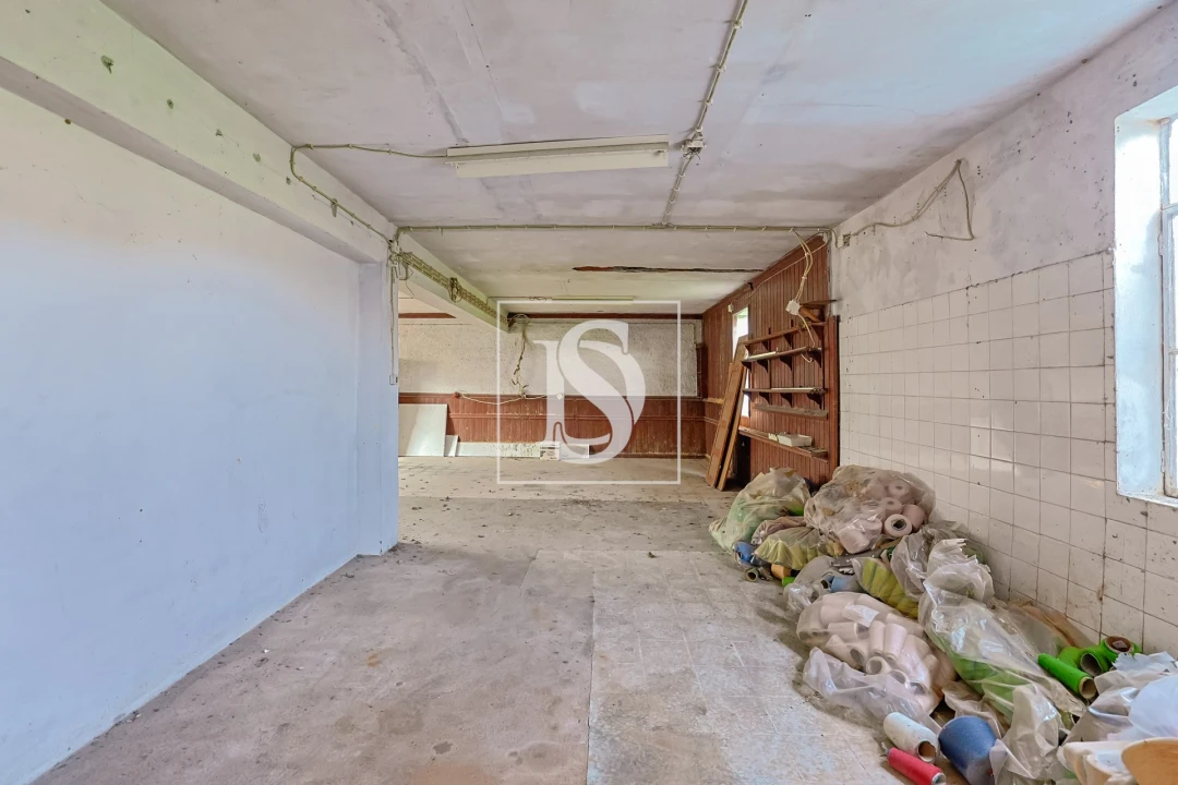 Moradia T4 para Venda em Cossourado Foto 25