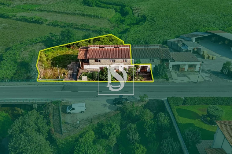 Moradia T4 para Venda em Cossourado