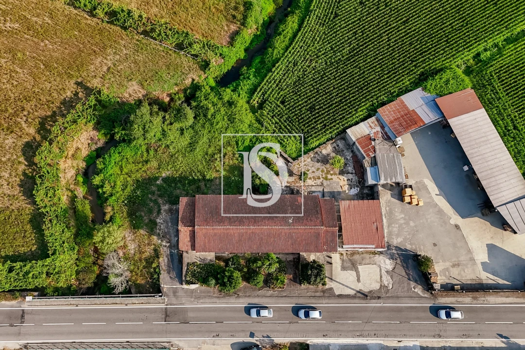 Moradia T4 para Venda em Cossourado Foto 43