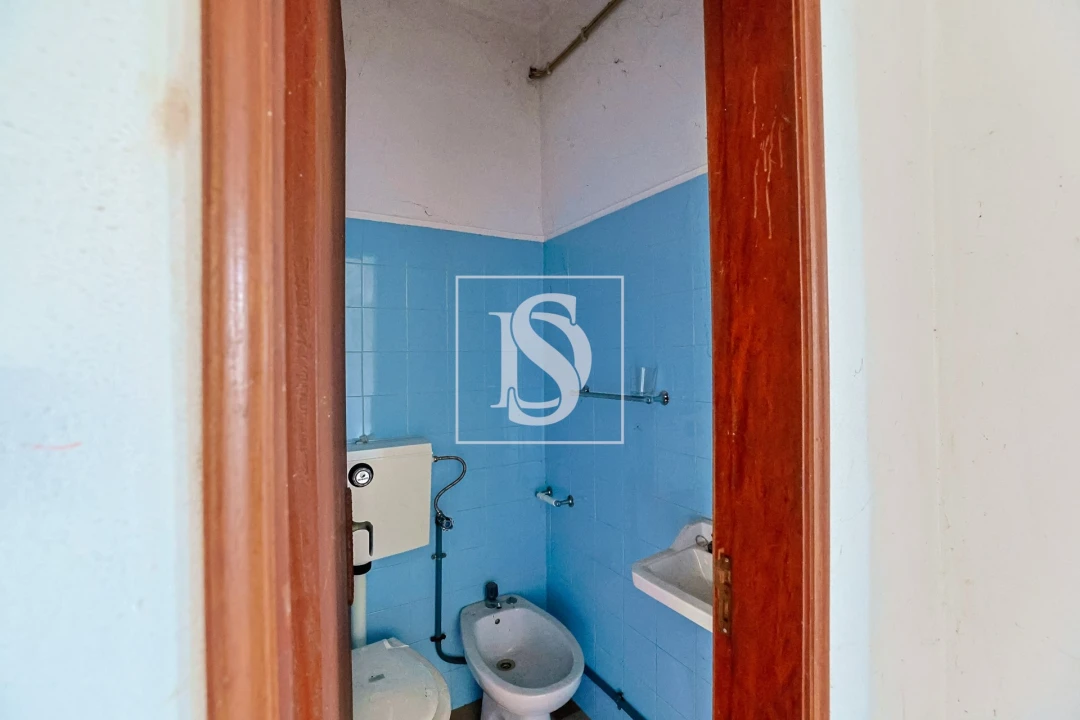 Moradia T4 para Venda em Cossourado Foto 30