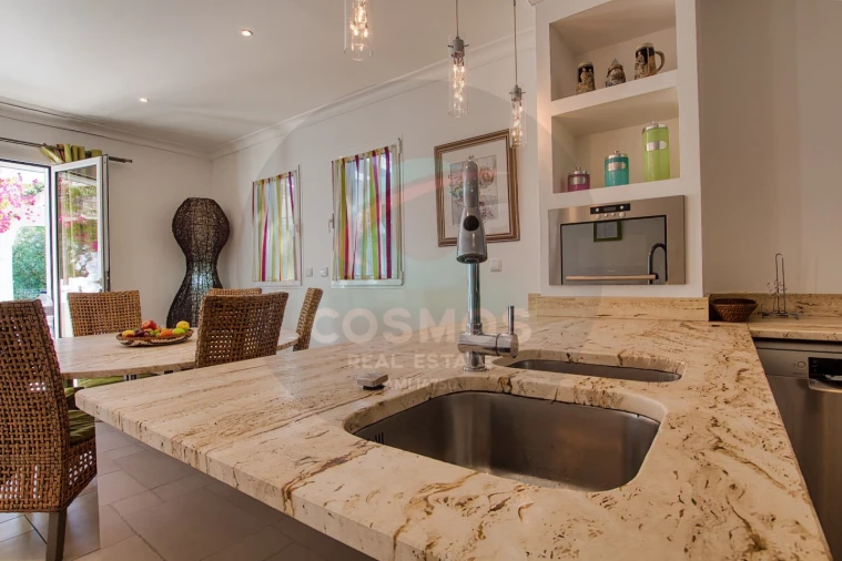 Moradia T5 para Venda em Aljezur Foto 11