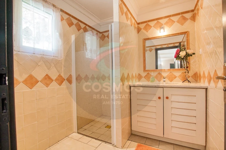 Moradia T5 para Venda em Aljezur Foto 26