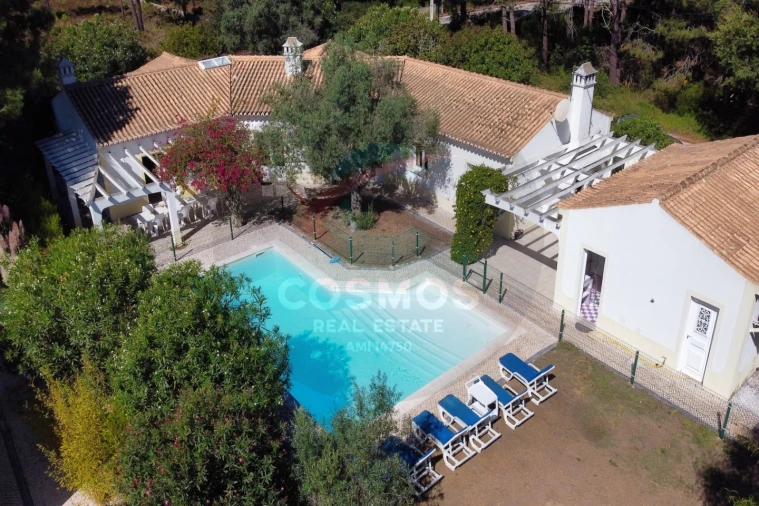 Moradia T5 para Venda em Aljezur