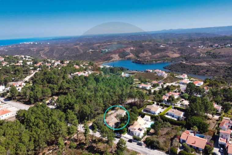 Moradia T5 para Venda em Aljezur Foto 2