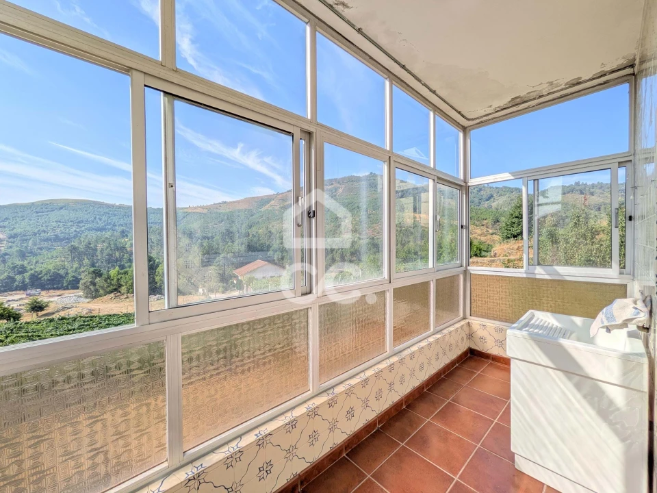 Moradia T4 para Venda em Boticas e Granja Foto 8