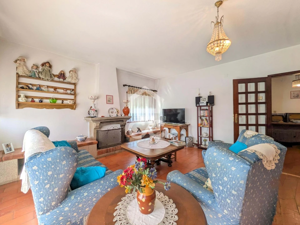 Moradia T4 para Venda em Boticas e Granja Foto 2