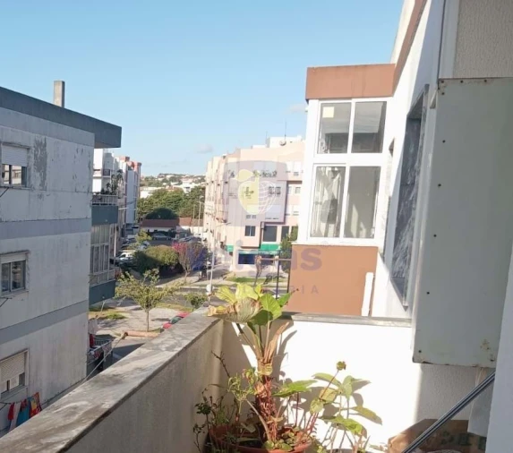 Apartamento T3 para Venda em Caldas da Rainha - Santo Onofre e Serra do Bouro Foto 2