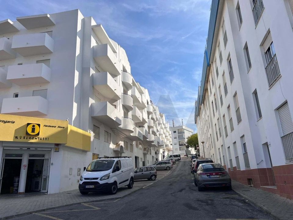 Apartamento T2 para Venda em Lagos (São Sebastião e Santa Maria) Foto 1