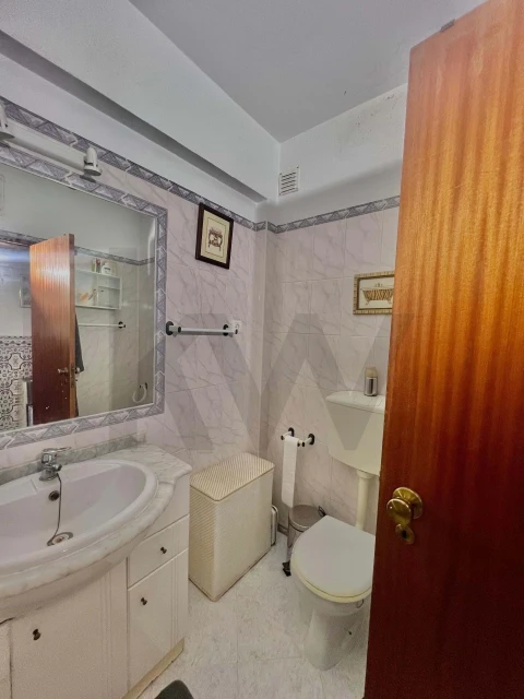 Apartamento T2 para Venda em Lagos (São Sebastião e Santa Maria)