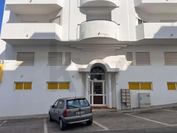 Apartamento T2 para Venda em Lagos (São Sebastião e Santa Maria)