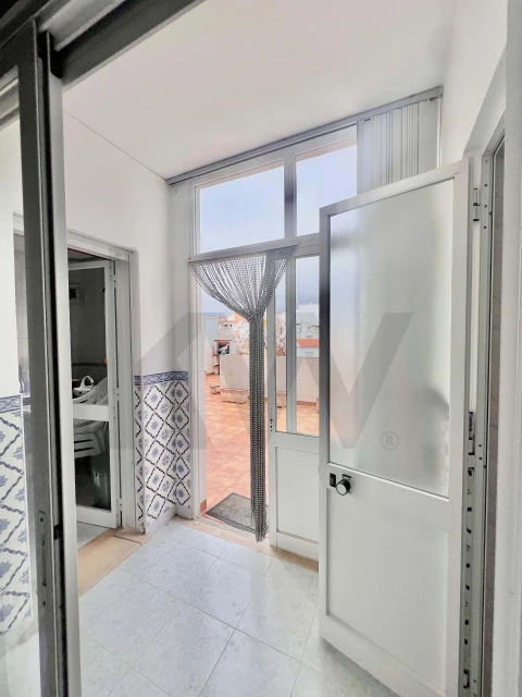 Apartamento T2 para Venda em Lagos (São Sebastião e Santa Maria)