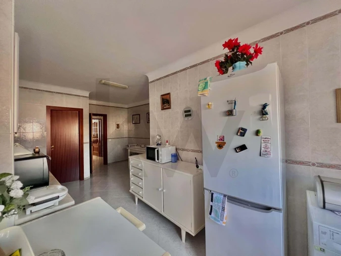 Apartamento T2 para Venda em Lagos (São Sebastião e Santa Maria) Foto 3