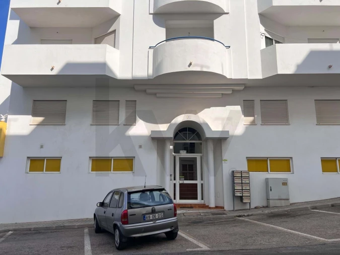 Apartamento T2 para Venda em Lagos (São Sebastião e Santa Maria) Foto 2