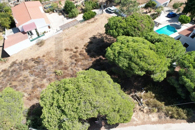 Terreno para Venda em Quarteira Foto 11