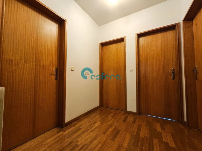 Apartamento T4 para Venda em Mafamude e Vilar do Paraíso Foto 4