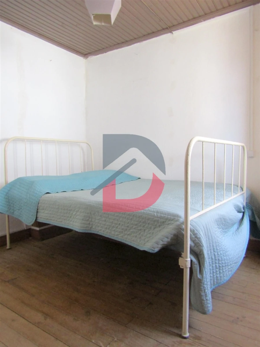 Moradia T2 para Venda em Escalos de Cima e Lousa Foto 12