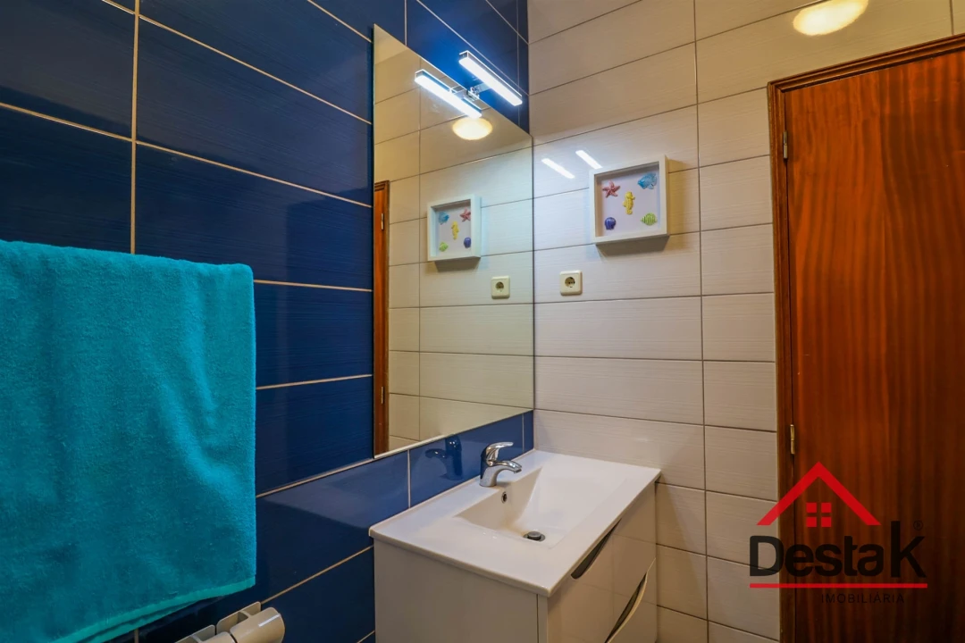 Apartamento T2 para Venda em Viseu Foto 11