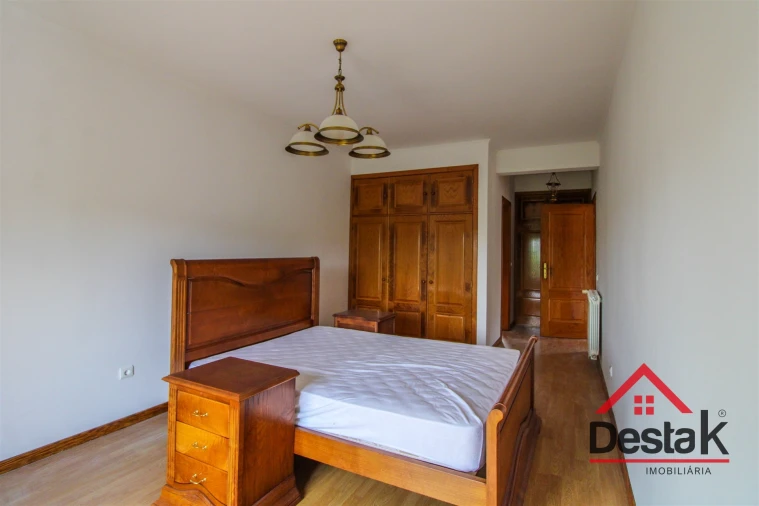 Moradia T6 para Venda em Carvalhais e Candal Foto 19