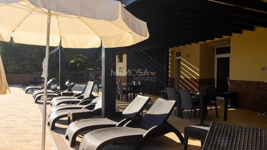 Moradia T2 para Arrendamento em Odiaxere Foto 37