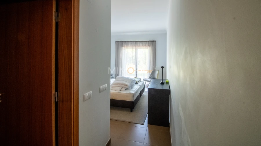 Moradia T2 para Arrendamento em Odiaxere Foto 19