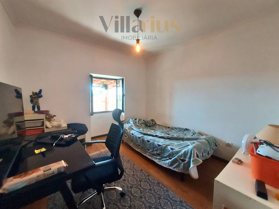 Moradia T3 para Venda em Carregueiros Foto 23