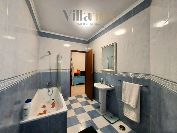 Moradia T3 para Venda em Carregueiros Foto 14