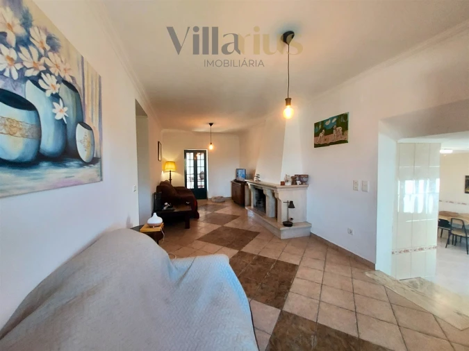 Moradia T3 para Venda em Carregueiros Foto 3