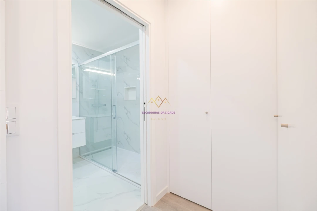 Apartamento T5 para Venda em Montijo e Afonsoeiro Foto 44