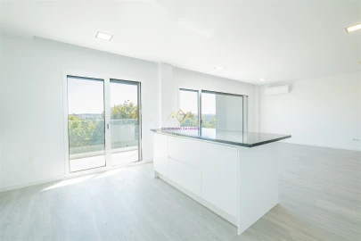 Apartamento T5 para Venda em Montijo e Afonsoeiro