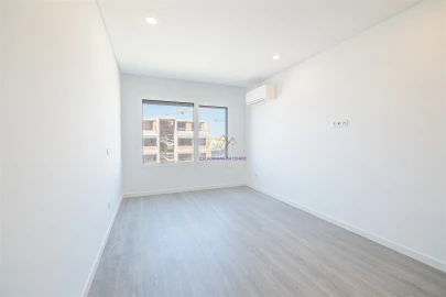 Apartamento T5 para Venda em Montijo e Afonsoeiro