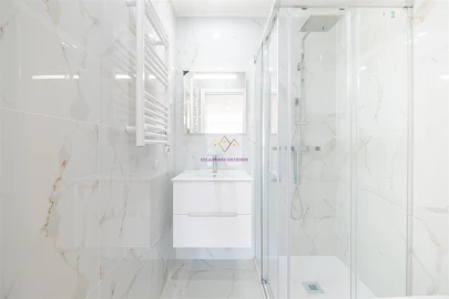 Apartamento T5 para Venda em Montijo e Afonsoeiro