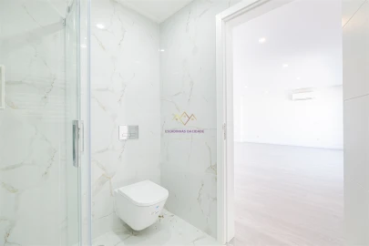 Apartamento T5 para Venda em Montijo e Afonsoeiro