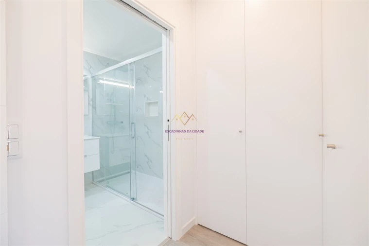 Apartamento T5 para Venda em Montijo e Afonsoeiro Foto 44