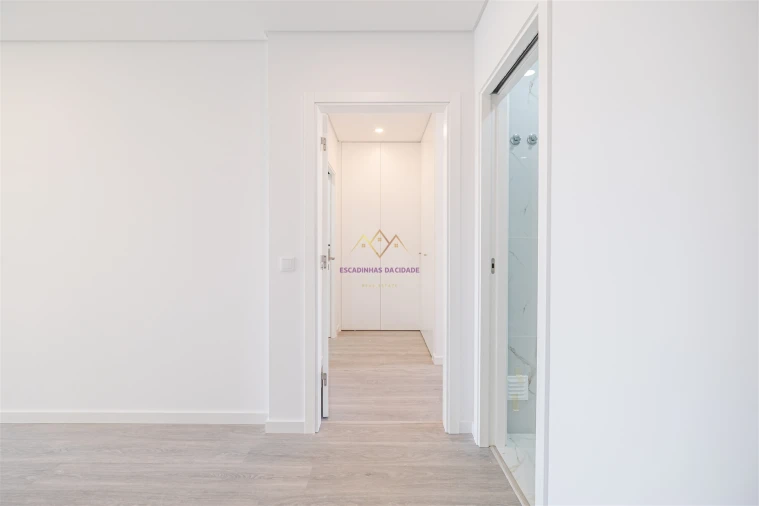 Apartamento T5 para Venda em Montijo e Afonsoeiro Foto 41