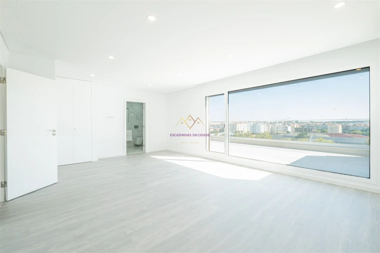 Apartamento T5 para Venda em Montijo e Afonsoeiro Foto 68