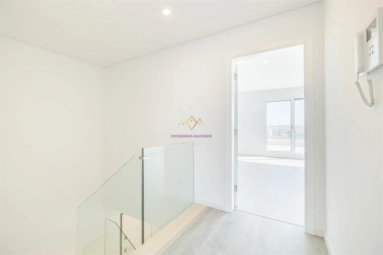 Apartamento T5 para Venda em Montijo e Afonsoeiro Foto 55
