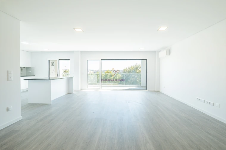 Apartamento T5 para Venda em Montijo e Afonsoeiro Foto 18