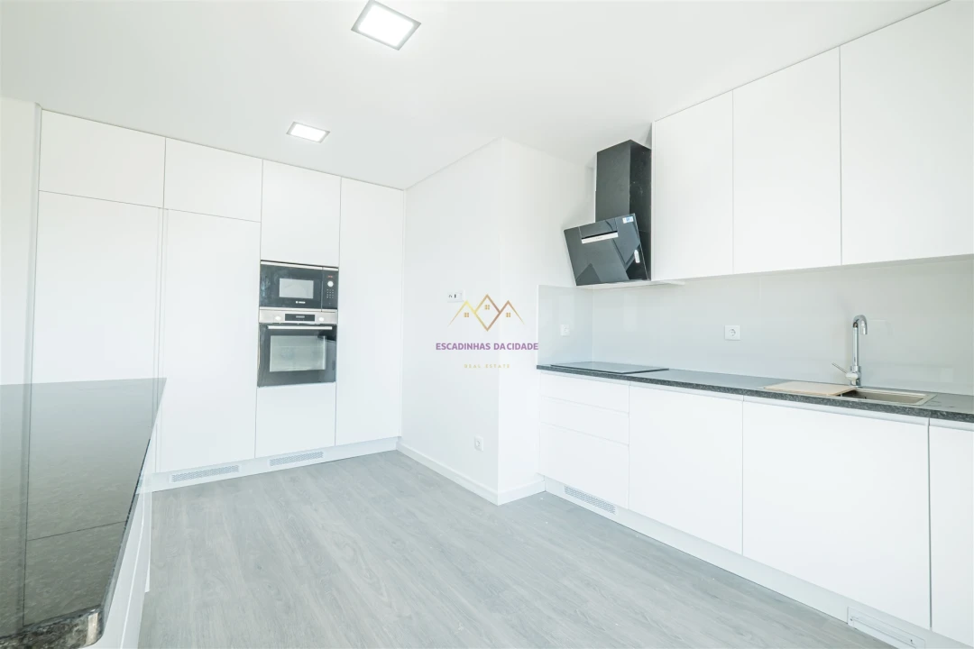 Apartamento T5 para Venda em Montijo e Afonsoeiro Foto 22