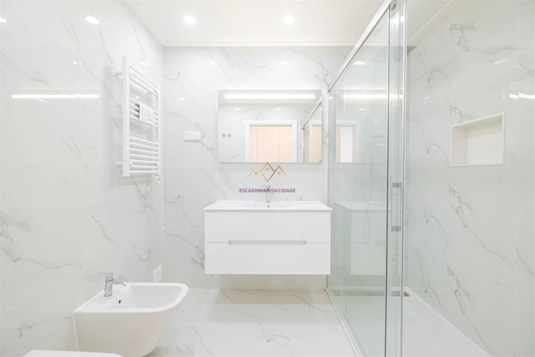 Apartamento T5 para Venda em Montijo e Afonsoeiro Foto 45