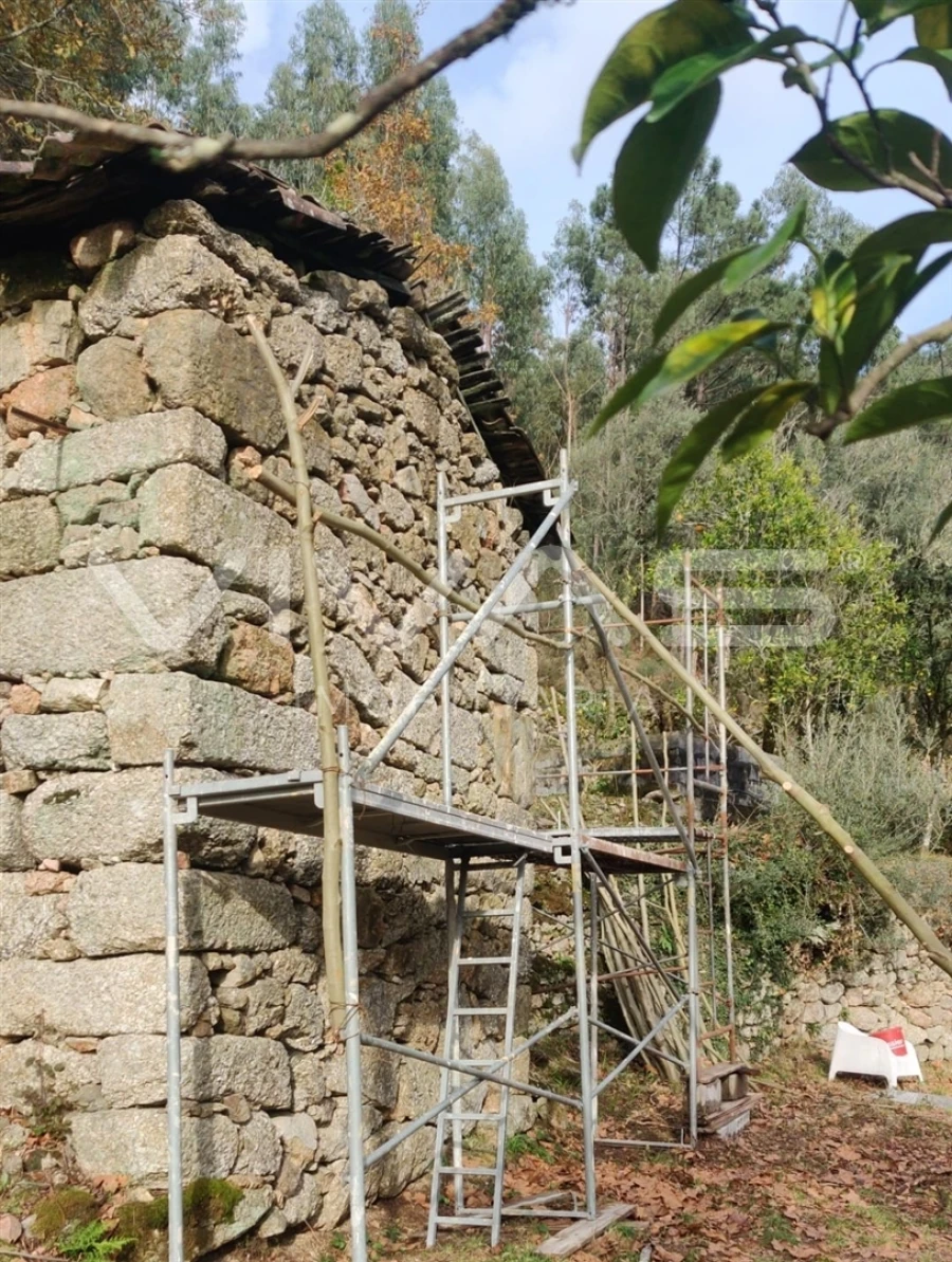 Moradia T1 para Venda em Valdosende Foto 15