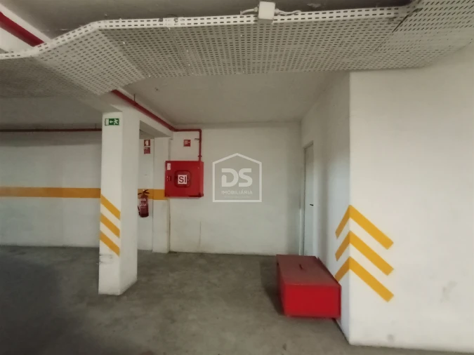 Garagem para Venda em Alto do Seixalinho, Santo André e Verderena Foto 14