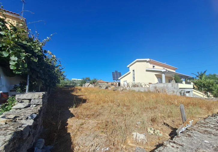 Terreno para Venda em Miranda do Douro Foto 6