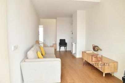 Apartamento T2 para Arrendamento em Bonfim
