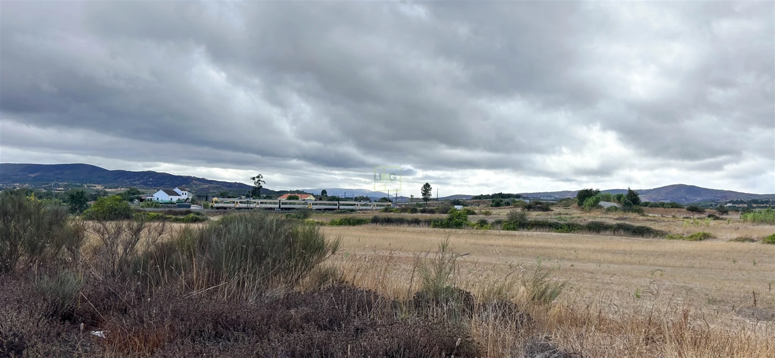 Terreno para Venda em Alcaria Foto 39