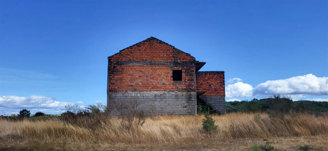 Terreno para Venda em Alcaria Foto 8